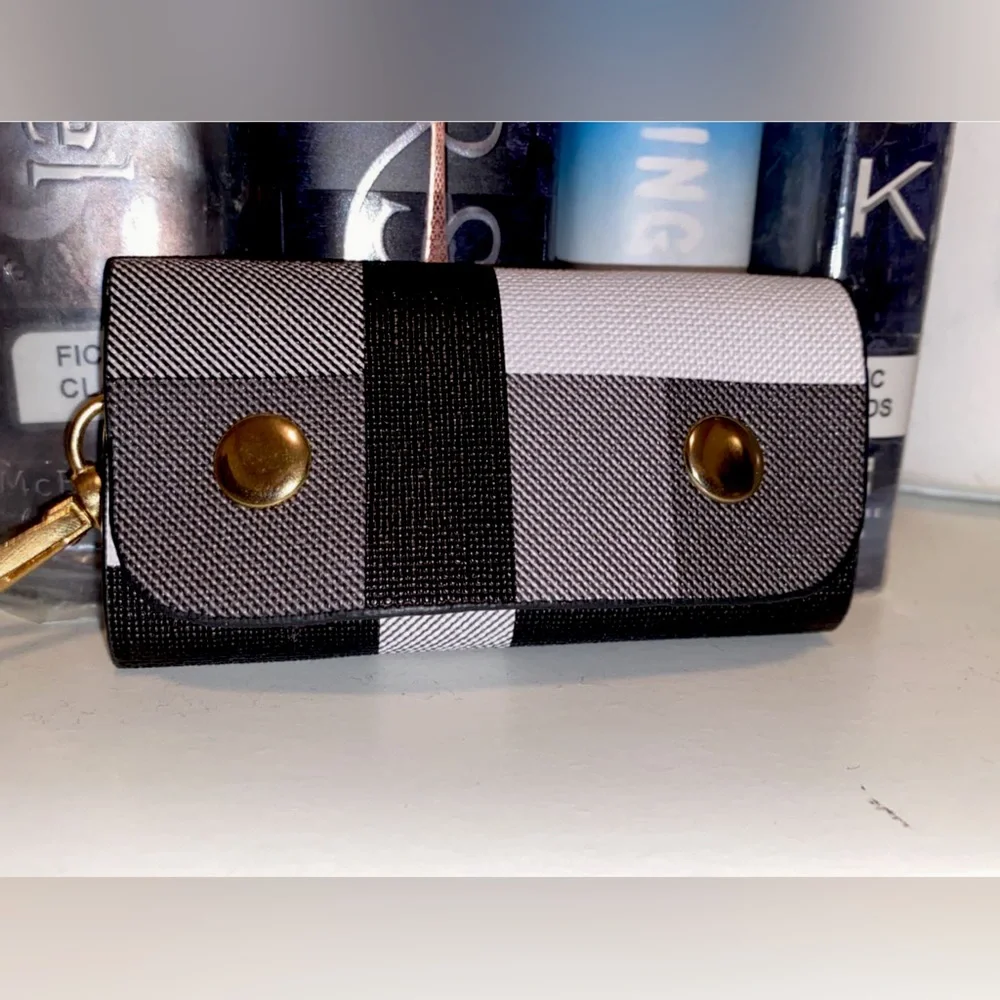 Key holder - Picture 2 of 2